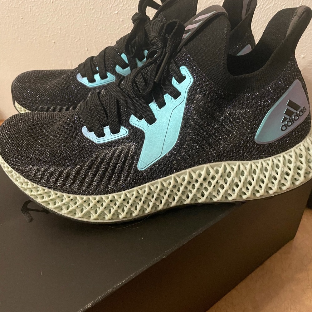 4D alphaedge adidas